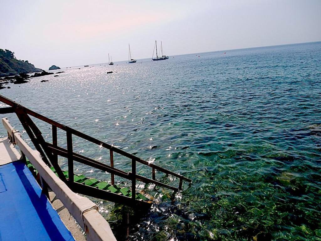 Beach Apartment Таорміна Екстер'єр фото